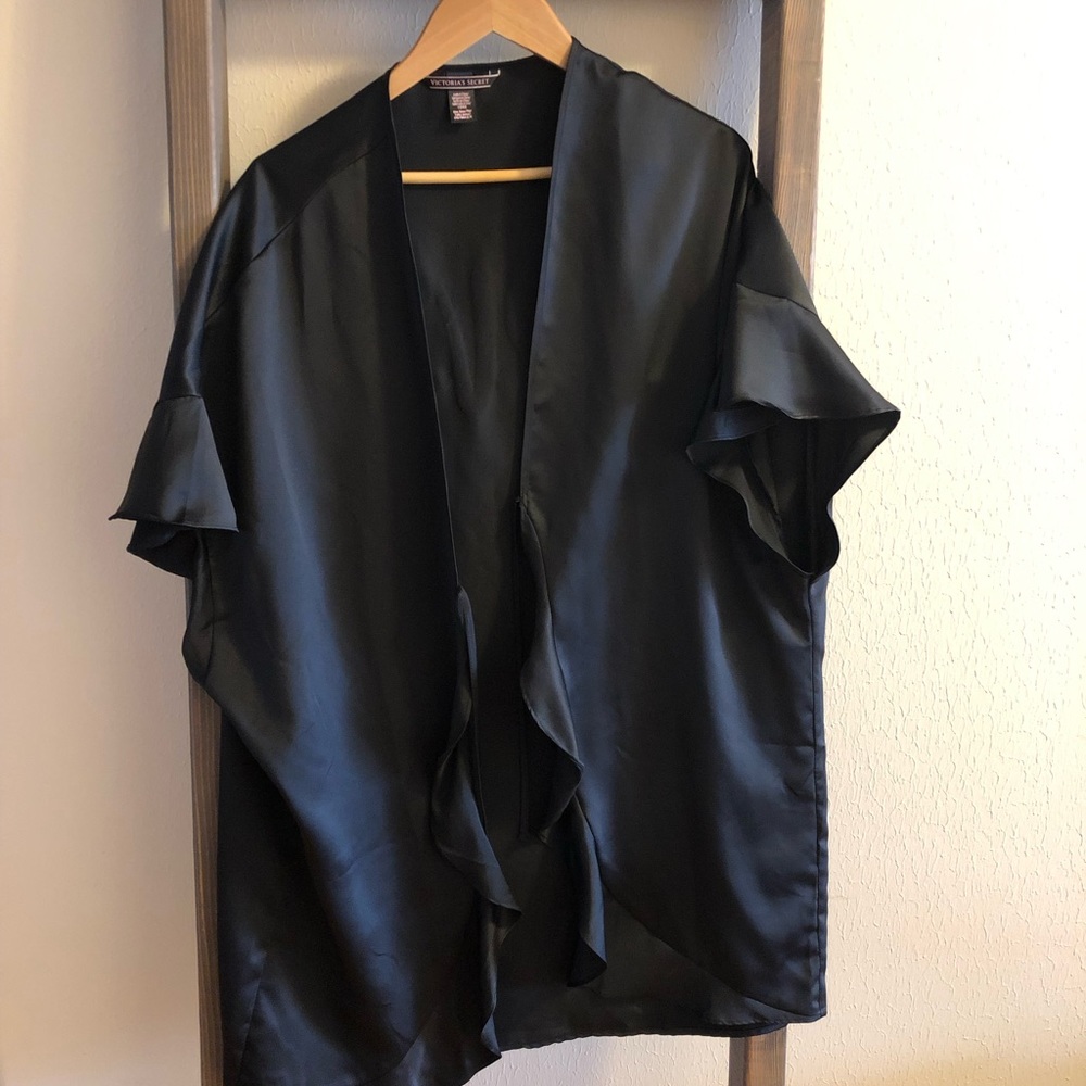 Victoria Secret Robe - Picture 6 of 7